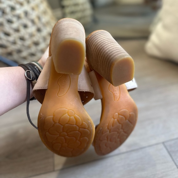 BORN Leather Havannah Stacked Heels | Womens Size 9 - Picture 4 of 6